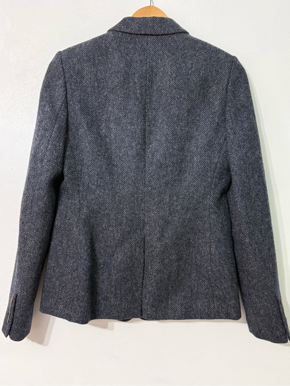 Boden British Tweed by Abraham Moon & Sons Herringbone Tailored Blazer size 4 - Picture 4 of 8